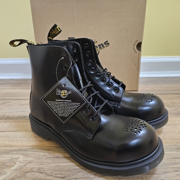 New Dr. Martens 1460 Analine Leather Steel Toe Boot